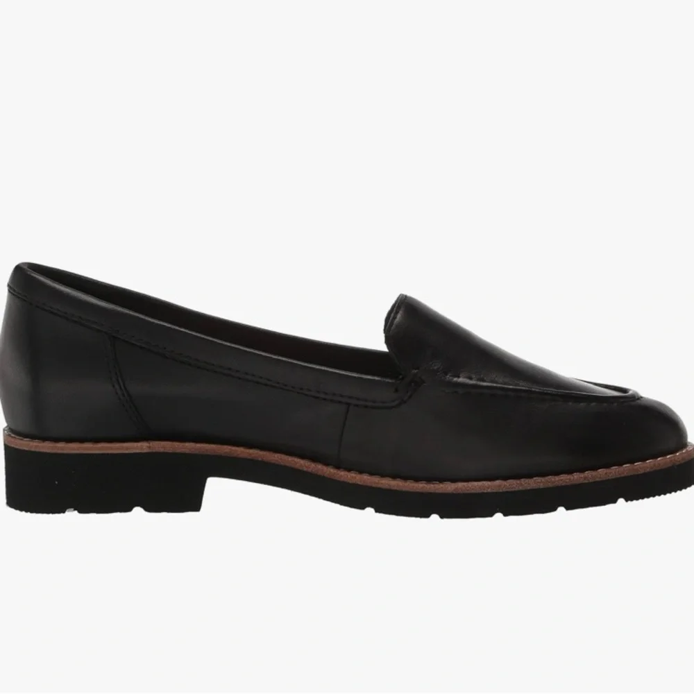 ALDO Women's Classic Black Loafers - Picture 2 of 4